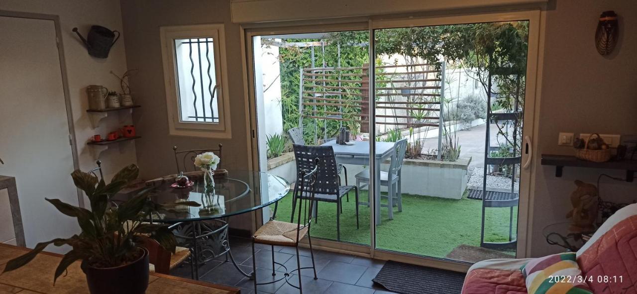 Secret Garden: Chez Gilles et Tra's Charming Zen Retreat Apartment Valergues Exterior photo